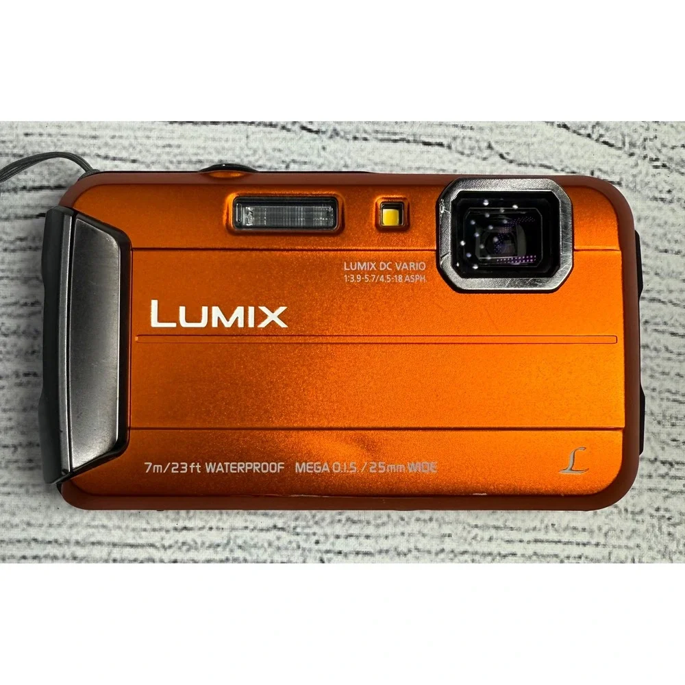 Panasonic Lumix DMC TS25 Orange Waterproof 16.1 MP Digital‎ Camera 64GB SD Card